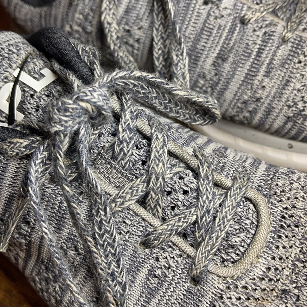 Lightly worn APL TechLoom Pro - Picture 2 of 5